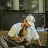 배정남, 지극정성 간호 통했다..'급성디스크' 호전 된 '딸' 벨의 모습