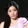 권은비 "성적 부담감? 없다면 거짓말"‥솔로 1주년 꽃피울 '언더워터'[종합]