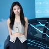 제니, 포르쉐마저 품었다..타이칸 4S 특별 주문제작 "Z세대 대표"[종합]