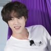 방탄소년단 진, 거꾸로 매달려도 '월와핸'..눈부신 플라잉 요가