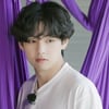 '뷔주얼이 장관' 방탄소년단 뷔, 플라잉 요가 '인생샷' 성공