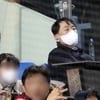 '가석방 출소' 이장석 전 히어로즈 대표, 잠실 관중석에서 경기 지켜봤다