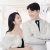 박수홍♥김다예, 꿀 떨어지는 눈빛..23살 나이차 무색한 '신혼'