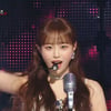 '이달소 퇴출' 츄, 공식석상서 힘든 기색 없는 미소..열정적 무대