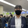 내·외야 글러브 다 챙긴 롯데 신인 "캠프서 더 맞는 포지션 찾겠다"