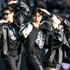 임영웅 배려도 '국민스타'... 잔디 위해 축구화 신고, 홈팀 배려해 상징색 피했다