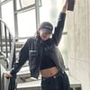 이미주, 민소매 크롭탑 입고 과감 포즈..완벽한 복근 [스타IN★]