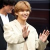 'AKU CINTA KAMU♥' 방탄소년단 뷔, 서울 팬미팅 '확신의 금발미남'