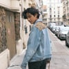 새침하면서도 묘한 매력..방탄소년단 뷔, 파리의 낭만고양이