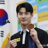 韓수영 새 역사 쓰고도 성장한다는 황선우 "부족한 체력, 노력으로 채우겠다" [★현장]