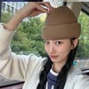 수지, 뭘 써도 시선집중..'사랑스러움' 한도초과 [스타IN★]