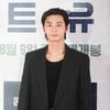 박서준, "손하트+볼하트 자제"..'샤넬 지침' 있었다[★NEWSing]