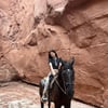 '영앤리치' 제니, 승마 즐기며..'부티 뚝뚝' [스타IN★]
