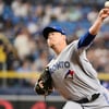 류현진, 1회 첫 타자부터 꼬였다... 더 일찍 교체했어야 [국민감독 김인식의 MLB 通]