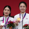 '1위 집안대결' 언니가 웃었다... 펜싱 여자에페 최인정 '금빛 찌르기', 송세라 銀 [항저우AG]