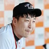 38세 정우람 하염없이 울었다, 'KBO 최초' 1000경기 등판 금자탑... "존경받을 가치 있다" 사령탑 감탄