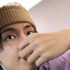 방탄소년단 뷔 "창피했어"..옷 뒤집어 입고 유쾌한 근황