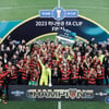 포항 10년 만에 FA컵 정상! 김기동 감독 '첫 우승' 포효... 전북 잡았다, 1-2→4-2 짜릿한 역전승