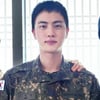 "BTS 진, 달팽이크림 박스로 돌리고..화 한번도 안 내" 軍 미담 추가[스타이슈]