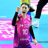 '김연경 30점 대폭발' 1대2 경기 뒤집었다! 흥국생명 파죽의 4연승, 현대건설 꺾고 1위 질주 [인천 현장리뷰]