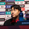 손흥민도 '절레절레' 싱가포르 밀집 수비..."관건은 이른 선제골" 유럽파 '3대장'이 해낸다