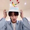 "조기진급한 병장 김석진입니다" 방탄소년단 진, 자축 생일파티 "Happy Birthday to Me~"