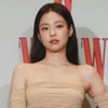 블랙핑크 제니, 이효리에 꽃+손편지 선물.."정말 좋아해요" [레드카펫][스타현장]
