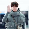 최우식 '멋진 손인사'[★포토]
