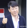 인니 언론, '대패' 신태용 감독에 질타 아닌 찬사 쏟았다... "강호 호주와 인상적 경기력, 16강 진출도 역사적 성과"