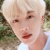 방탄소년단 진, '매혹적이고 만지고 싶은 입술을 가진 남자 아이돌' 1위..日설문