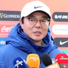 '첫 소집' 황선홍 감독 "손흥민 계속 주장 맡는다, 이강인 출전 여부? 직접 보고 결정할 것"... 주민규 등 17명 '첫 훈련' 시작 [고양 현장]
