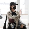 언제나 유애나 챙기는 아이유[★포토]