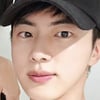 "정말 꽃미남 특급전사!" 방탄소년단 진 군생활 대만 뉴스채널 '찬사'