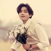 방탄소년단 뷔, '같이 커플 자전거를 타고 싶은 남돌' 1위