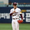 '딱 1년이면 되는데...' 장재영은 왜 '팔꿈치 80% 인대 손상+병원의 수술 권유'에도 재활 택했나 [고척 현장]