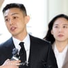 유아인 팬클럽 또 출동..선물 증정→"하쿠나 마타타" 응원 [스타현장]