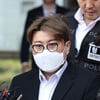 '뺑소니 혐의' 김호중, 첫 재판 공전..변호사 "수사기록 열람 못 했다" [스타이슈]