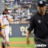 '하늘도 슬퍼했다' 켈리 눈물의 韓 고별전, '6-0 리드 속' 끝내 우천 노게임 선언 [잠실 현장리뷰]