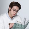 '비주얼 킹' 방탄소년단 진, '안경이 찰떡인 스타' 1위