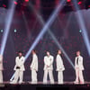 NCT 127, '데뷔 8주년' 시즈니와 함께.."팬들 행복위해 계속 달릴 것"