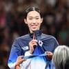 '깜짝 金' 24위 김유진, 세계 1·2위까지 꺾고 대반전 드라마... 16년만 금메달[파리 2024]