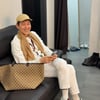 '550억 건물주' 이정재 "구찌 휴가 선물 감사합니다♥"..여유 미소 근황