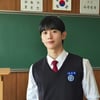 정해인, 고등학생이라 해도 믿겠네..완벽 교복핏 자랑