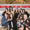 '데뷔 9주년' 트와이스, 팝업 스토어 오픈→단독 팬미팅 '겹경사'