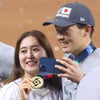 '걸그룹 아내와 결혼→유흥업소 여성과 불륜', 日 국대 유격수의 배신... "헌신적 남편 홍보하더니, 역겹다"