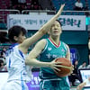 [포토] 양인영 '망가져도 골밑슛'