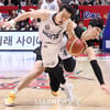 [포토] 이재도 vs 문정현 '스피드로 격돌'