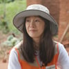 "지적 장애→수두증 가족 돌봐"..명세빈, 눈물 쏟은 아이들 위로  [바다 건너 사랑]