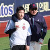 [포토] 김인태 '하마터면 손깍지 낄 뻔'