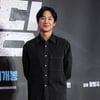 "끝나가는 중" 엄태웅, 떨리는 목소리로 공식석상 등장→사진전도 순항 중 [스타이슈]